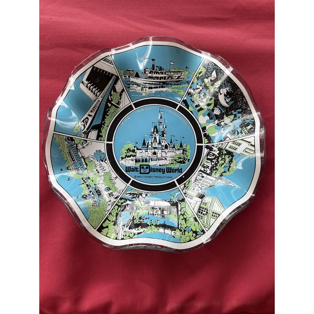 Vintage Walt Disney World Magic‎ Kingdom Fluted Glass Ashtray Candy Dish